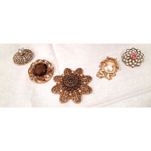 Estate Finds Gold Tone Brooch Pins - Lot Of 5 - 4 Signed 1 Jelly Belly EUC